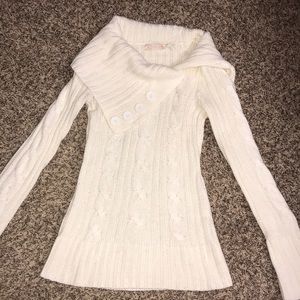 White knit sweater
